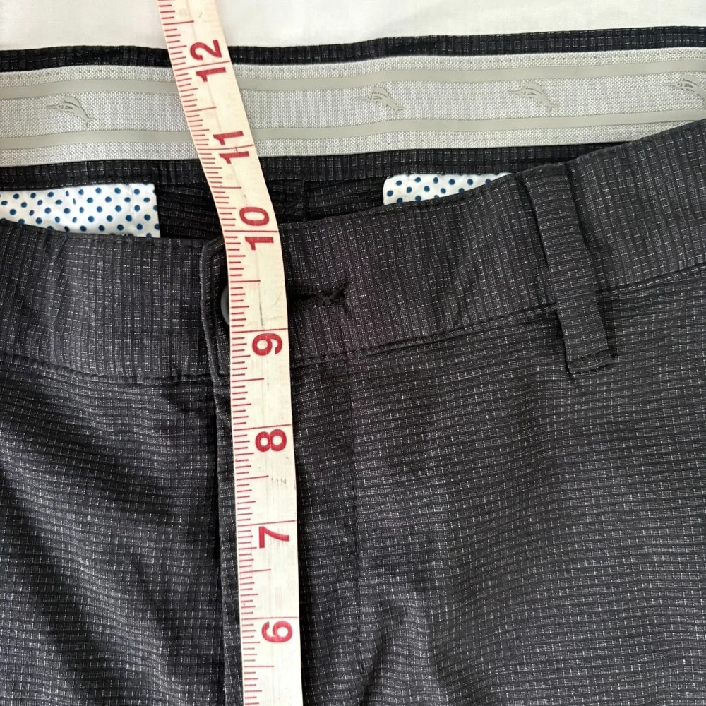 Tommy Bahama Mens Black Flat Front Relaxed Fit Comfort Chino‎ Shorts Size 33